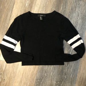 🦋3/$40 Forever 21 cropped long sleeve